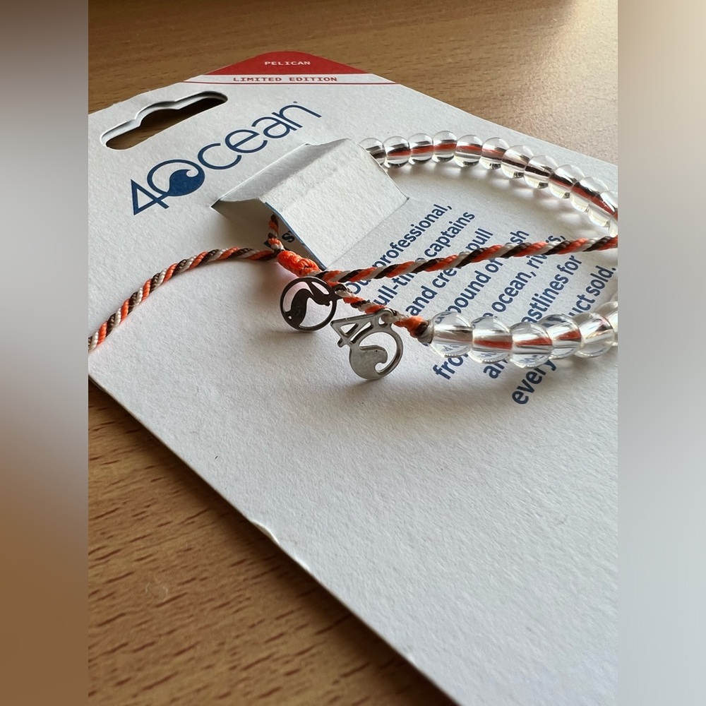 4Ocean Pelican Vintage Beaded Bracelet
Limited edition